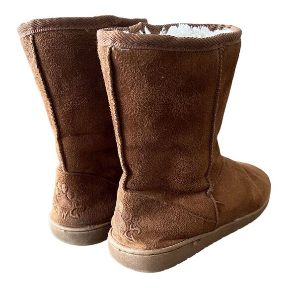 Women's Brown Microfiber Boots by Dawgs Size 7 - Picture 2 of 13